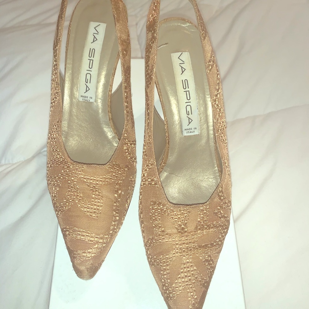 Vintage Pumps